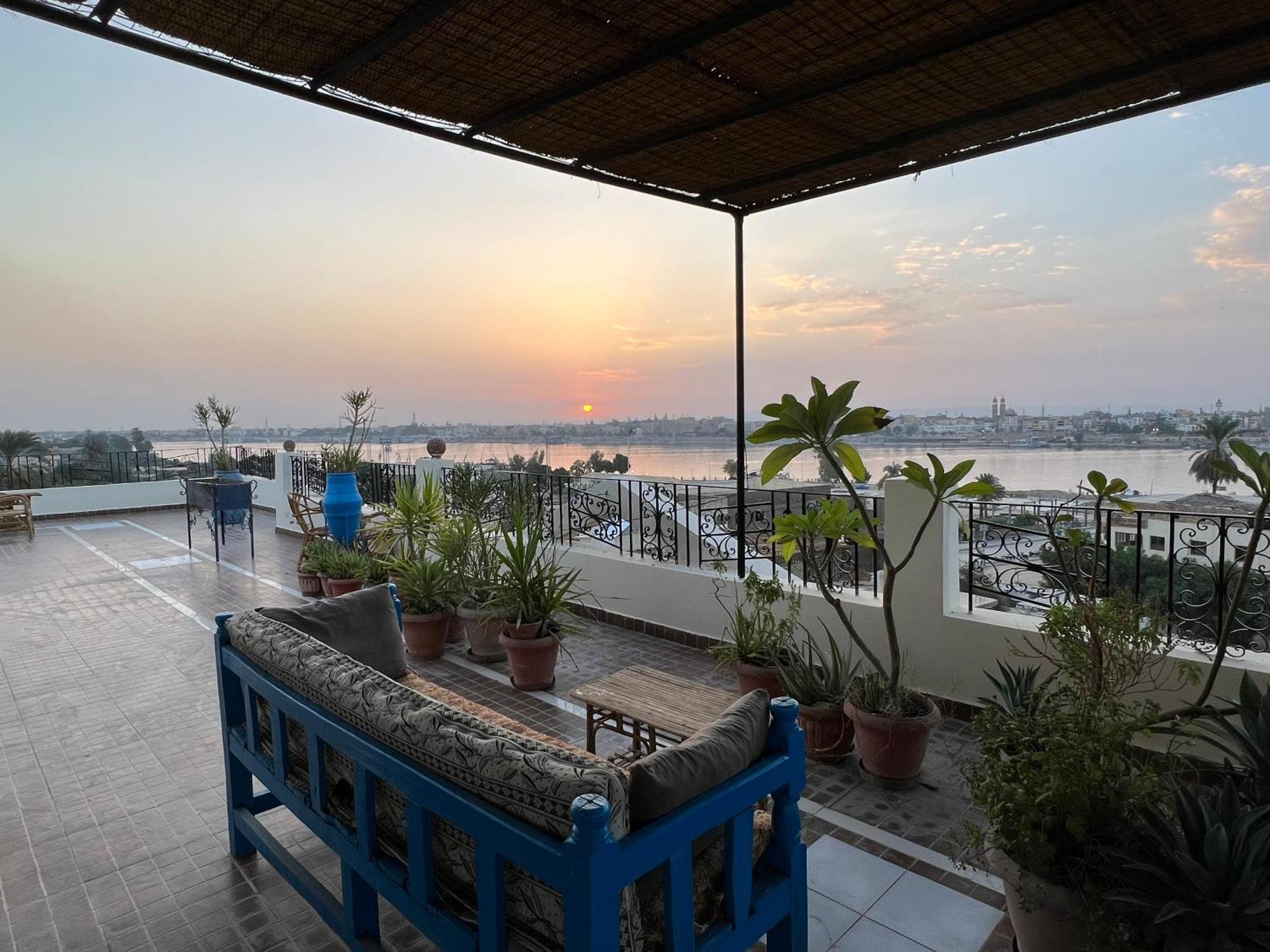 Harmony House Luxor Hotel Exterior foto